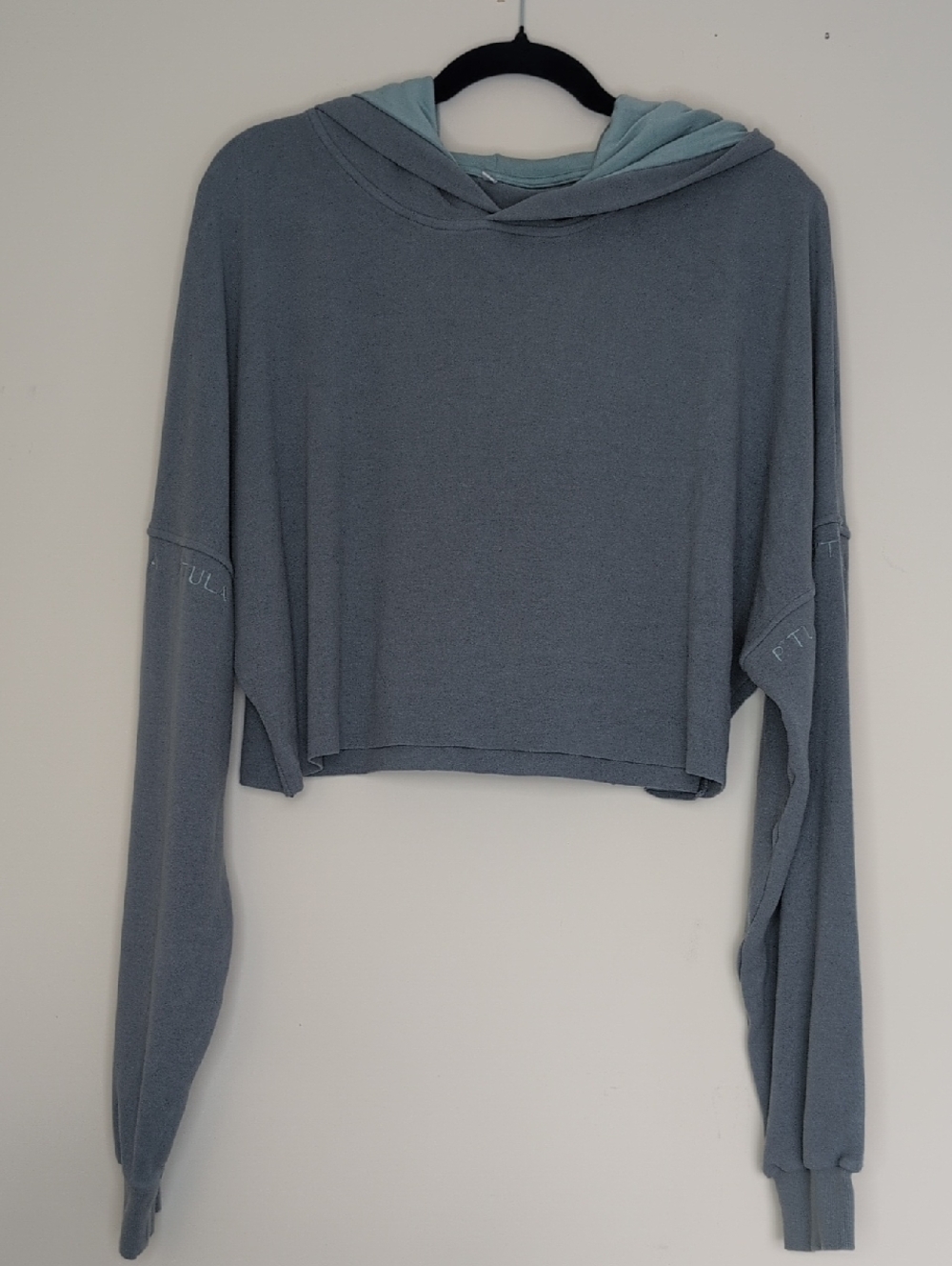 P'tula Cropped Hoodie in Dusty Blue with Light Blue Hood